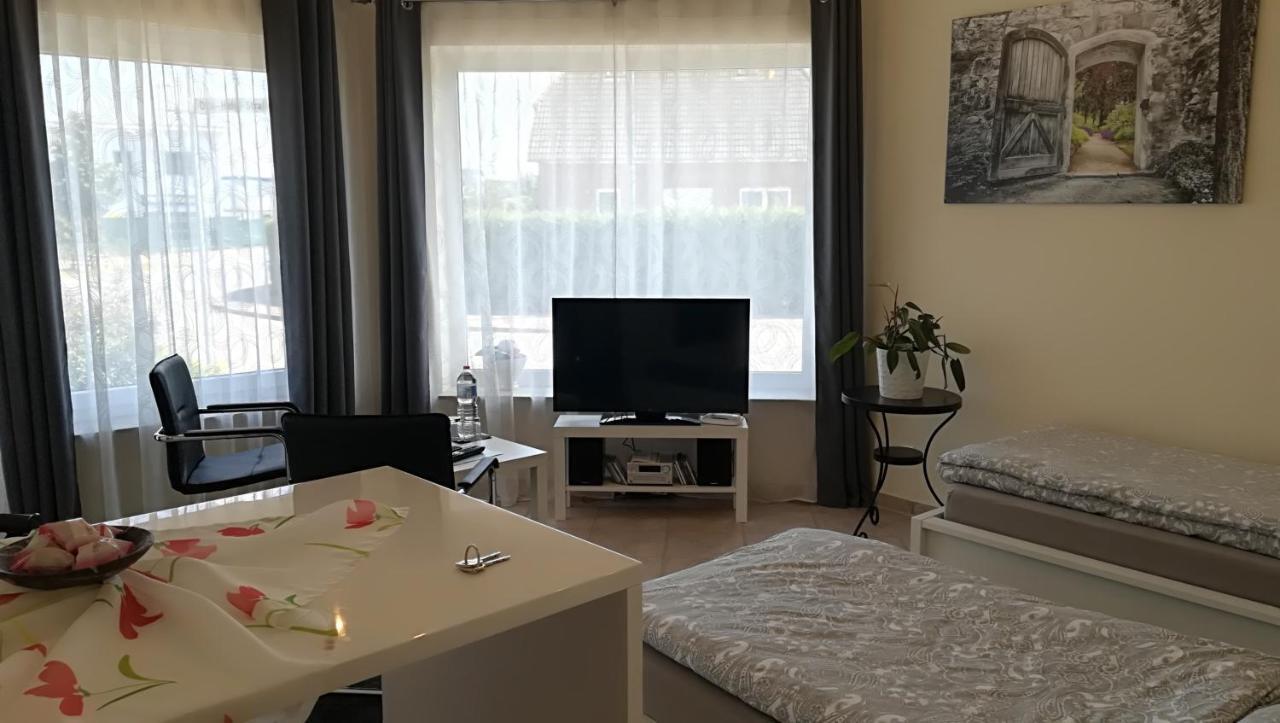 Helles 1-Zimmer-Apartment In Hemmingen/Hannover Hemmingen  Exteriör bild